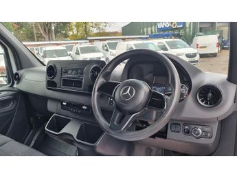 Mercedes-Benz eSprinter Progressive Panel Van 0.0 Automatic Electric