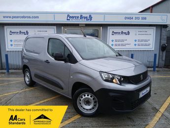 Peugeot Partner BlueHDi 1000 Professional Premium +