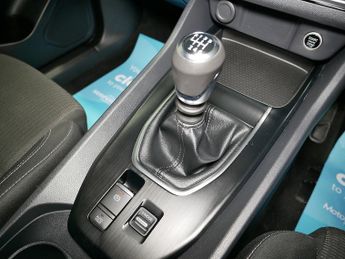 Nissan Qashqai DIG-T MHEV Acenta Premium