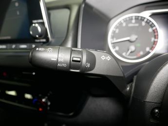 Nissan Qashqai DIG-T MHEV Acenta Premium