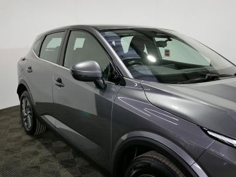 Nissan Qashqai DIG-T MHEV Acenta Premium