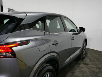 Nissan Qashqai DIG-T MHEV Acenta Premium