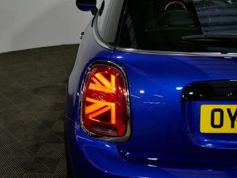 MINI Hatch Cooper Classic