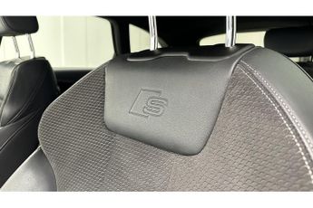 Audi A4 Avant TFSI Black Edition