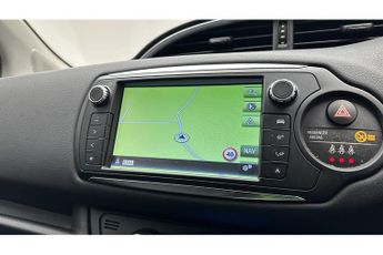 Toyota Yaris VVT-h Excel