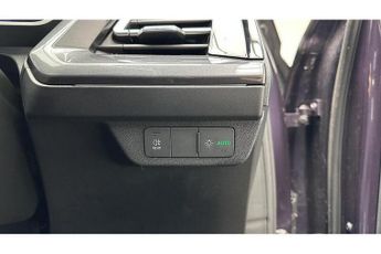 Audi Q4 e-tron 40 S line SUV 5dr Electric Auto 82kWh (204 ps)