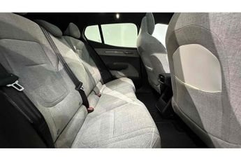 Volvo EX30 Twin Performance 69kWh Ultra SUV 5dr Electric Auto AWD (428 ps)