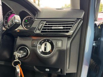 Mercedes-Benz E Class E350 V6 BlueTEC Avantgarde