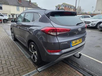 Hyundai TUCSON 2.0 CRDi Premium SE SUV 5dr Diesel Auto 4WD Euro 6 (185 ps)
