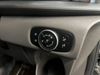 Ford Transit Custom Transit Custom 1.0 340 EcoBoost 13.6kWh Limited Auto L1 H1 Euro 