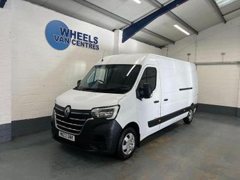 Renault Master Master 2.3 dCi 35 Business+ FWD LWB Medium Roof Euro 6 4dr