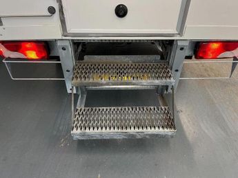 Mercedes-Benz Sprinter 2.0 315 CDI Progressive Chassis Cab 2dr Diesel G-Tronic FWD L2 E