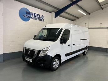Nissan Interstar 2.3 dCi 35 Tekna FWD L3 H2 Euro 6 4dr