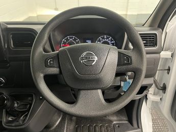 Nissan Interstar Interstar 2.3 dCi 35 Tekna FWD L3 H2 Euro 6 4dr