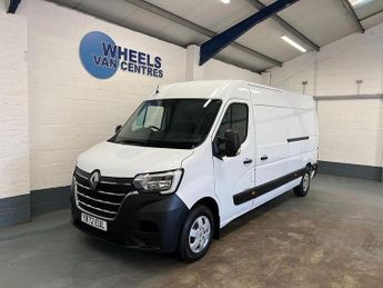 Renault Master 2.3 dCi 35 Business+ FWD LWB Medium Roof Euro 6 4dr
