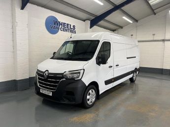 Renault Master 2.3 dCi 35 Business+ FWD LWB Medium Roof Euro 6 4dr