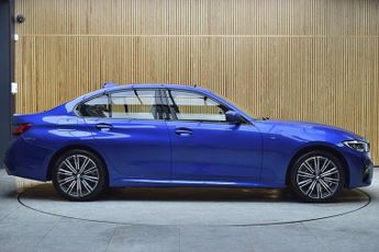 BMW 3 Series 2.0 330e 12kWh M Sport Saloon 4dr Petrol Plug-in Hybrid Auto Eur