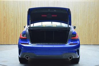 BMW 3 Series 2.0 330e 12kWh M Sport Saloon 4dr Petrol Plug-in Hybrid Auto Eur