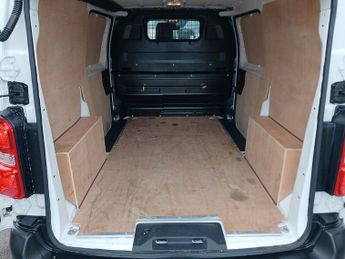 Toyota ProAce 75kWh Icon Medium Panel Van 6dr Electric Auto MWB (7kW OBC) (136