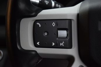 Land Rover Defender 90 3.0 D200 MHEV Hard Top SUV 3dr Diesel Auto 4WD SWB Euro 6 (s/s) 