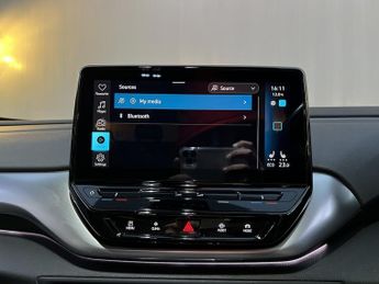 Volkswagen ID.4 Pure 52kWh Life SUV 5dr Electric Auto (148 ps)