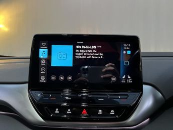 Volkswagen ID.4 Pure 52kWh Life SUV 5dr Electric Auto (148 ps)