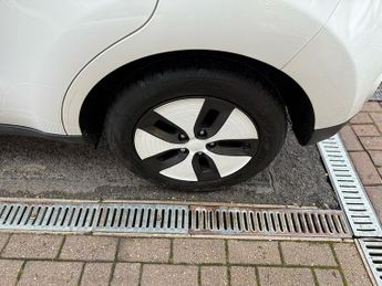 Kia Soul 30kWh EV SUV 5dr Electric Auto (109 bhp)