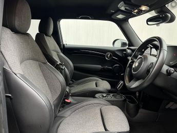 MINI Electric Hatch Cooper SE 32.6kWh Level 2 Hatchback 3dr Electric Auto (184 ps)