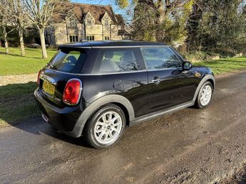 Mini Hatch Cooper