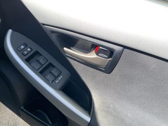 Toyota Prius S TouringSelection