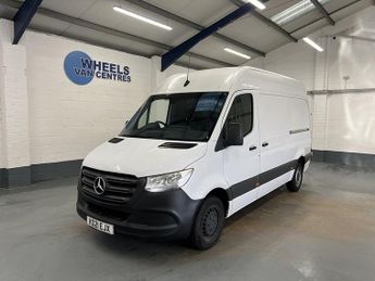 Mercedes Sprinter 2.0 315 CDI Progressive Panel Van 5dr Diesel Manual RWD L2 H2 Eu