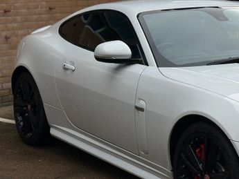 Jaguar XKR V8
