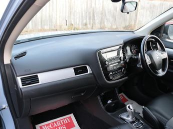 Mitsubishi Outlander Phev Gx 3H