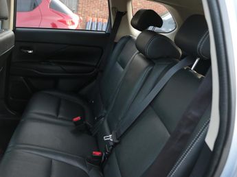 Mitsubishi Outlander Phev Gx 3H