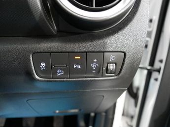 Hyundai KONA T-GDi MHEV Premium