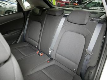 Hyundai KONA T-GDi MHEV Premium