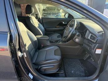 Kia Niro 1.6h GDi 2 SUV 5dr Petrol Hybrid DCT Euro 6 (s/s) (139 bhp)