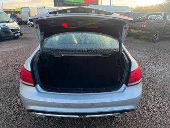 Mercedes-Benz E Class E350d V6 BlueTEC AMG Line