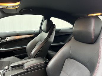 Mercedes-Benz C Class C180 BlueEfficiency AMG Sport Plus