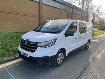 Renault Trafic 2.0 dCi Blue LL30 Advance Crew Van Double Cab 6dr Diesel Manual 
