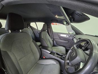 Volvo XC40 h T4 Inscription Expression