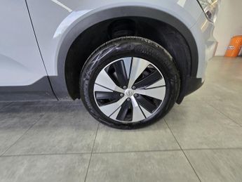 Volvo XC40 h T4 Inscription Expression