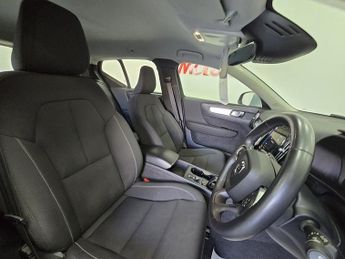 Volvo XC40 h T4 Inscription Expression