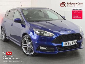 Ford Focus T EcoBoost ST-3