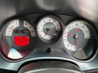 SEAT Leon 2.0 TFSI FR Hatchback 5dr Petrol DSG Euro 4 (200 ps)