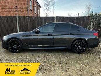 BMW 520 520d MHT M Sport