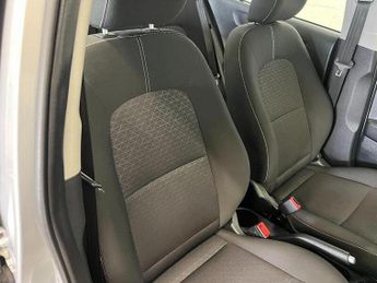 Kia Picanto 2 1.0 5dr Hatchback Automatic Petrol