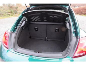 Volkswagen Beetle Design Tsi Dsg