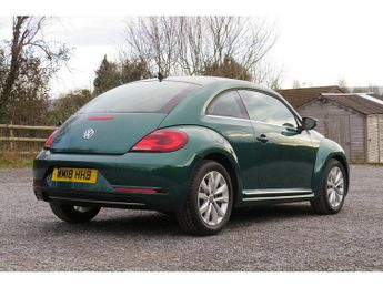 Volkswagen Beetle Design Tsi Dsg