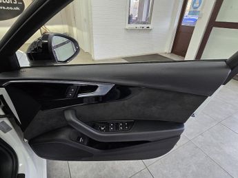 Audi A4 TDI Black Edition